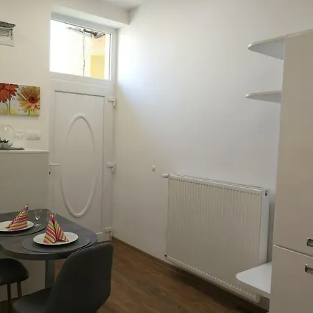 Apartment Class