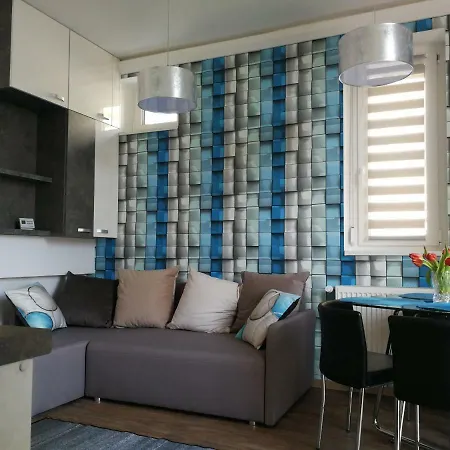 Class Apartment